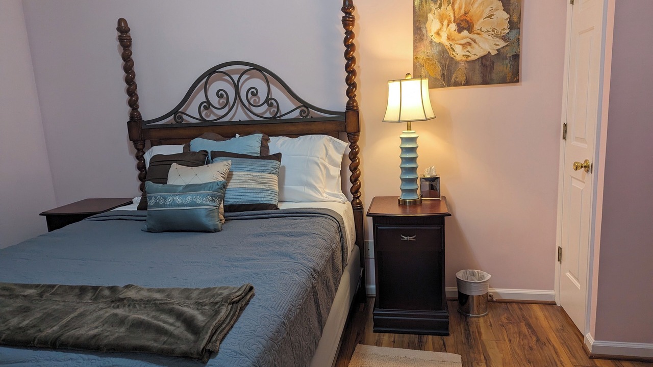 Photo of Bedroom in Greensboro