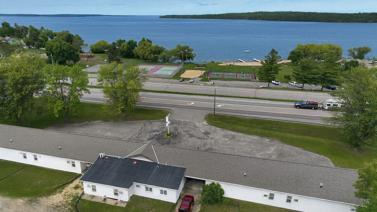 Photo of Outdoor in Walker