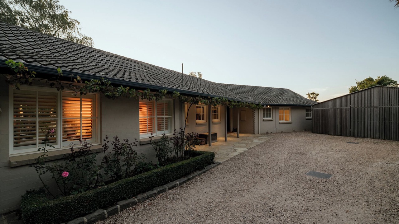 Photo of Outdoor in Woodend