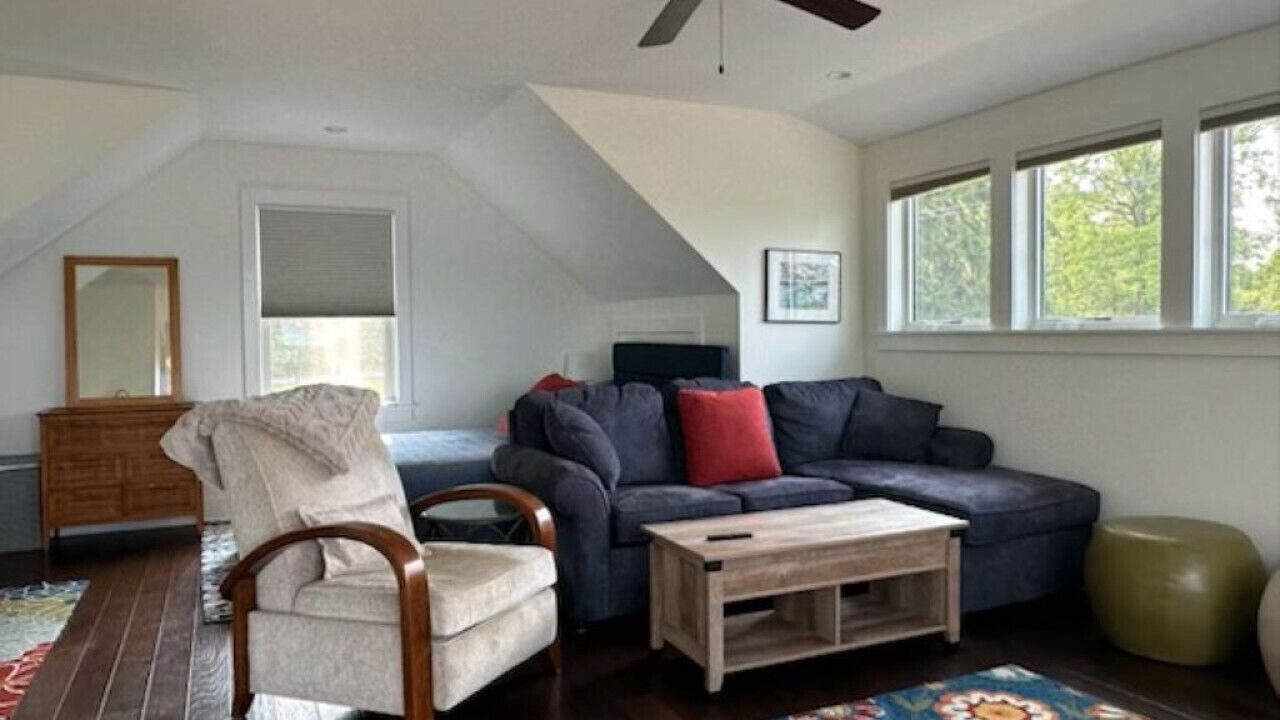 Photo of Livingroom in Skaneateles