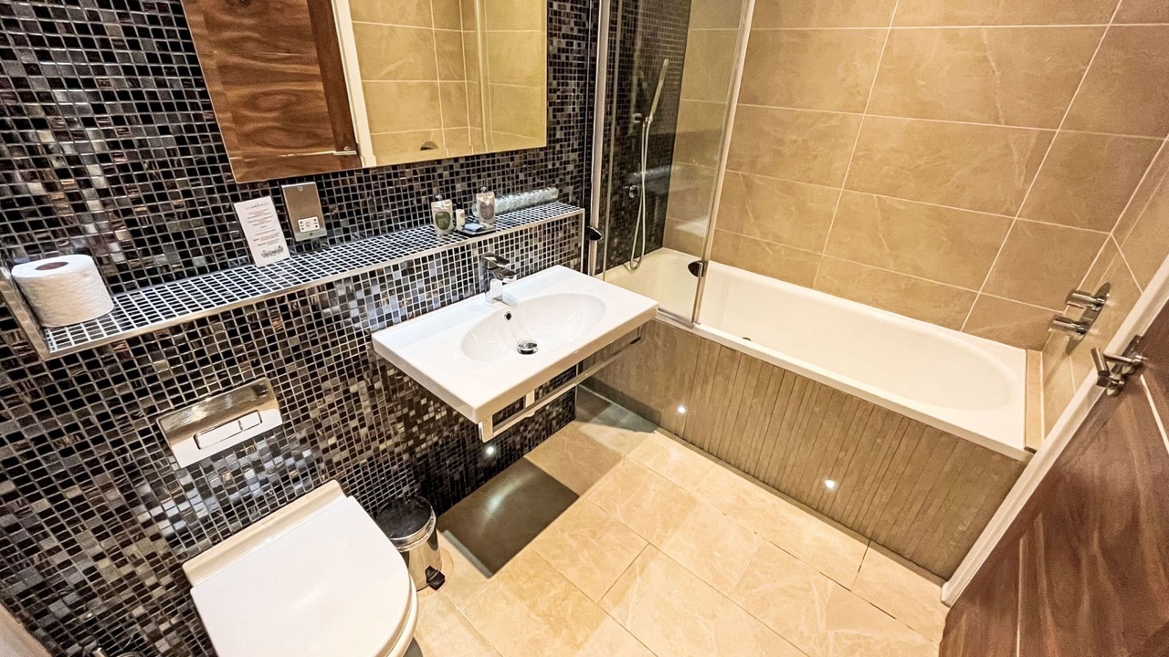 Photo of Bathroom in Gorran Haven