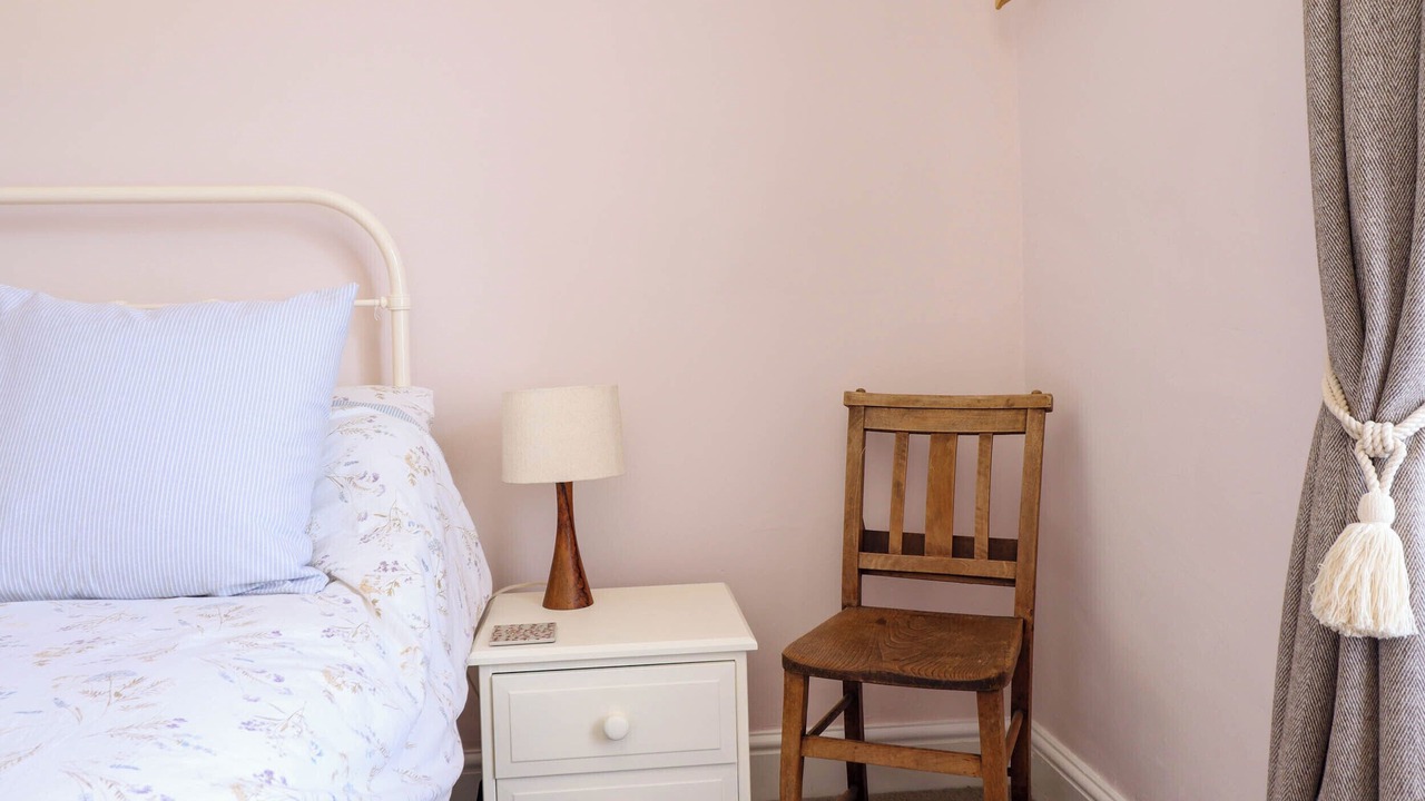 Photo of Bedroom in Abergynolwyn