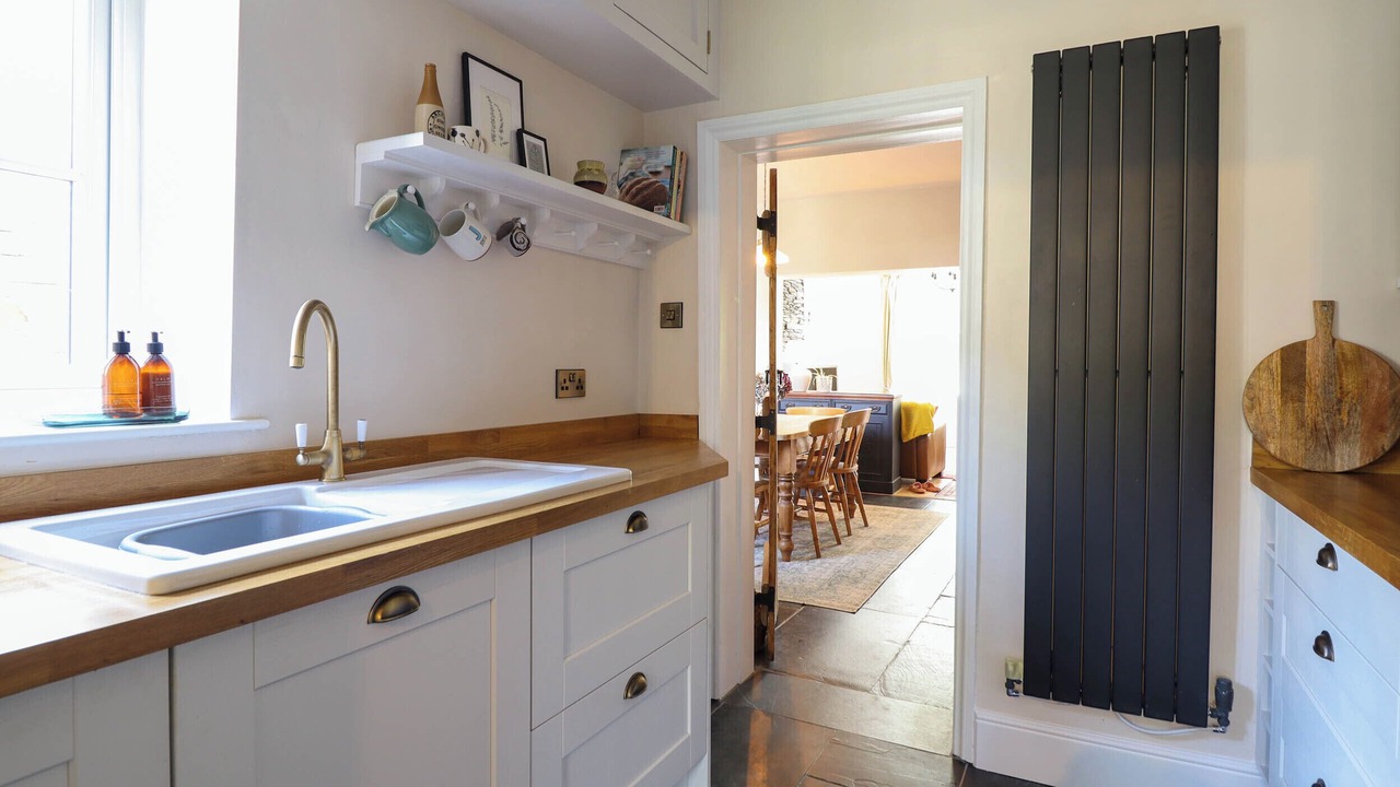 Photo of Kitchen in Abergynolwyn