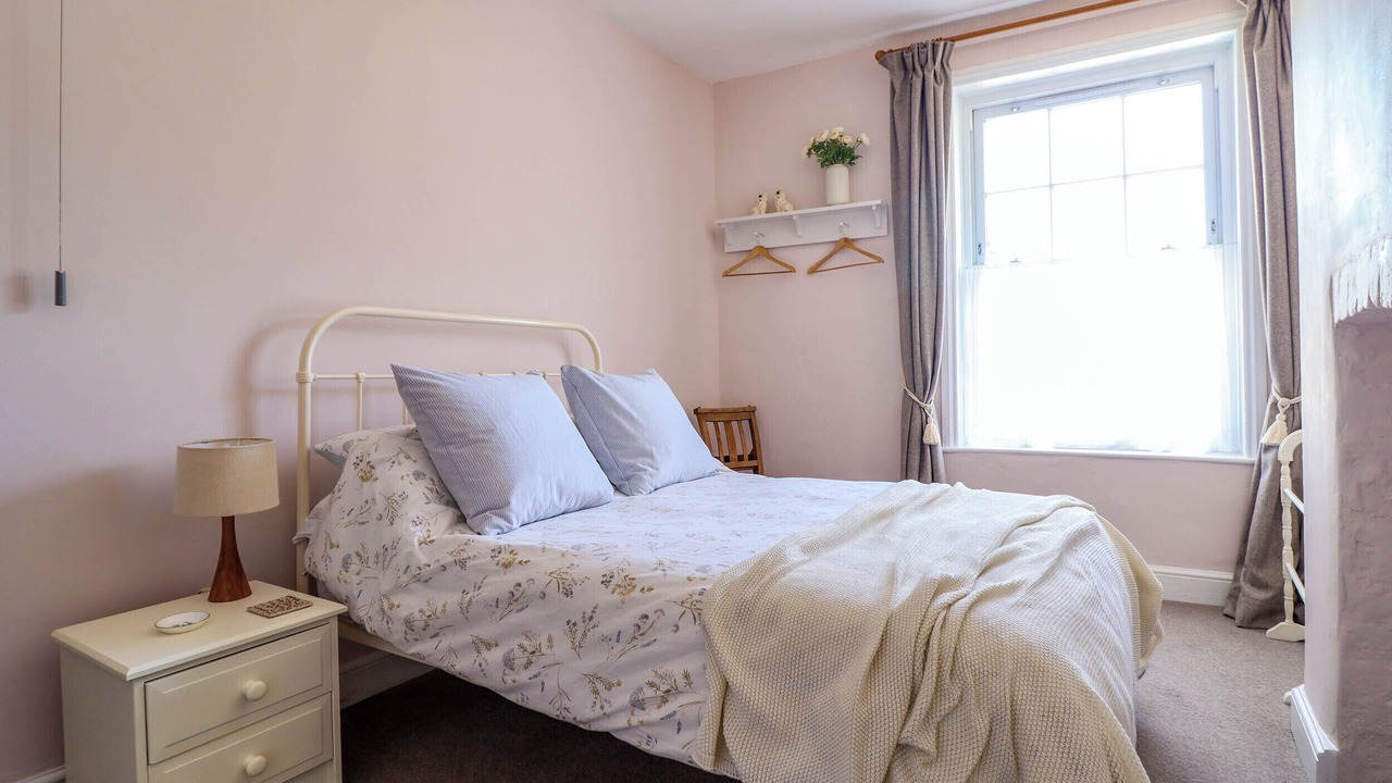 Photo of Bedroom in Abergynolwyn