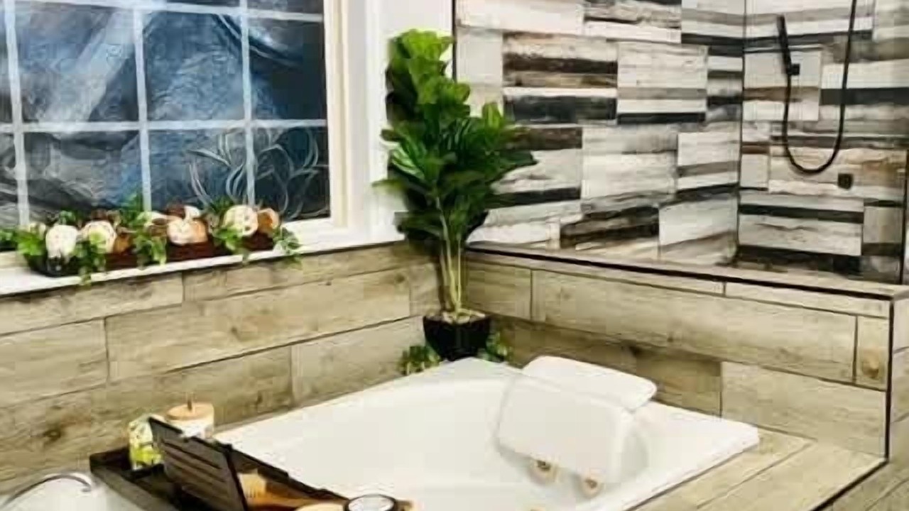 Photo of Bathroom in Conway