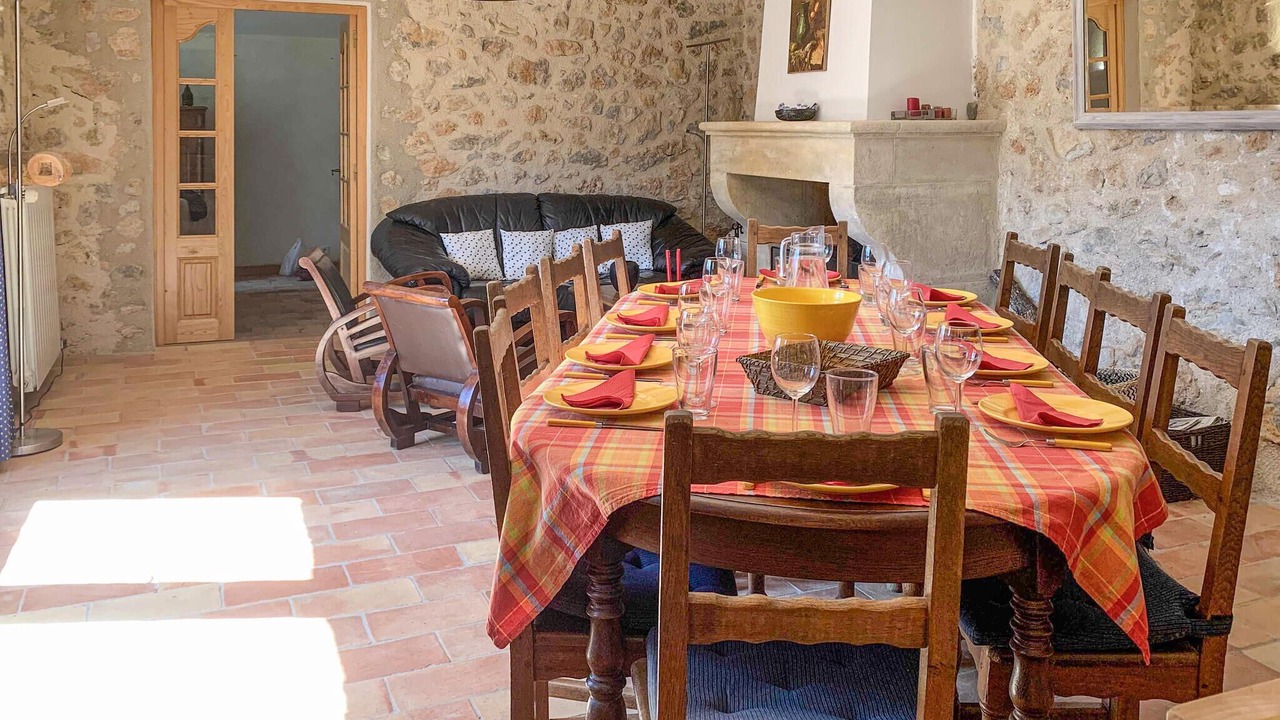 Photo of Bedroom in Plaisians