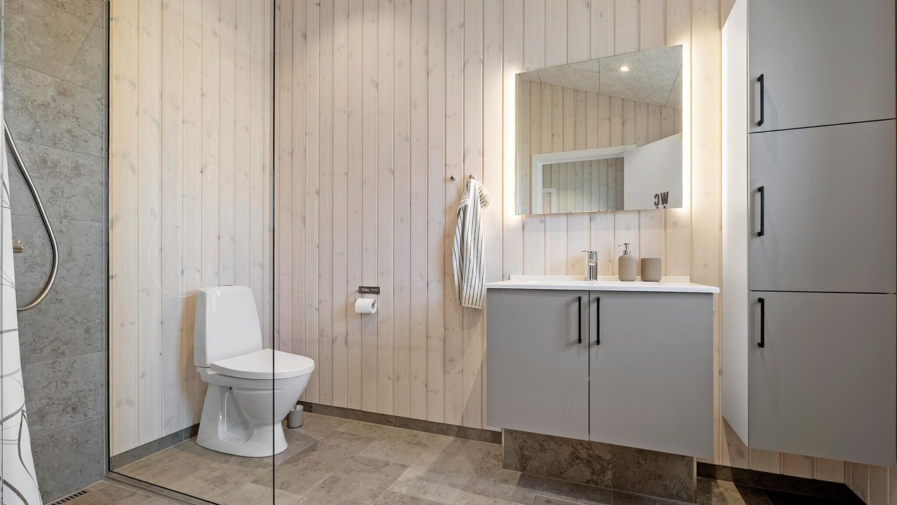 Photo of Bathroom in Diernæs