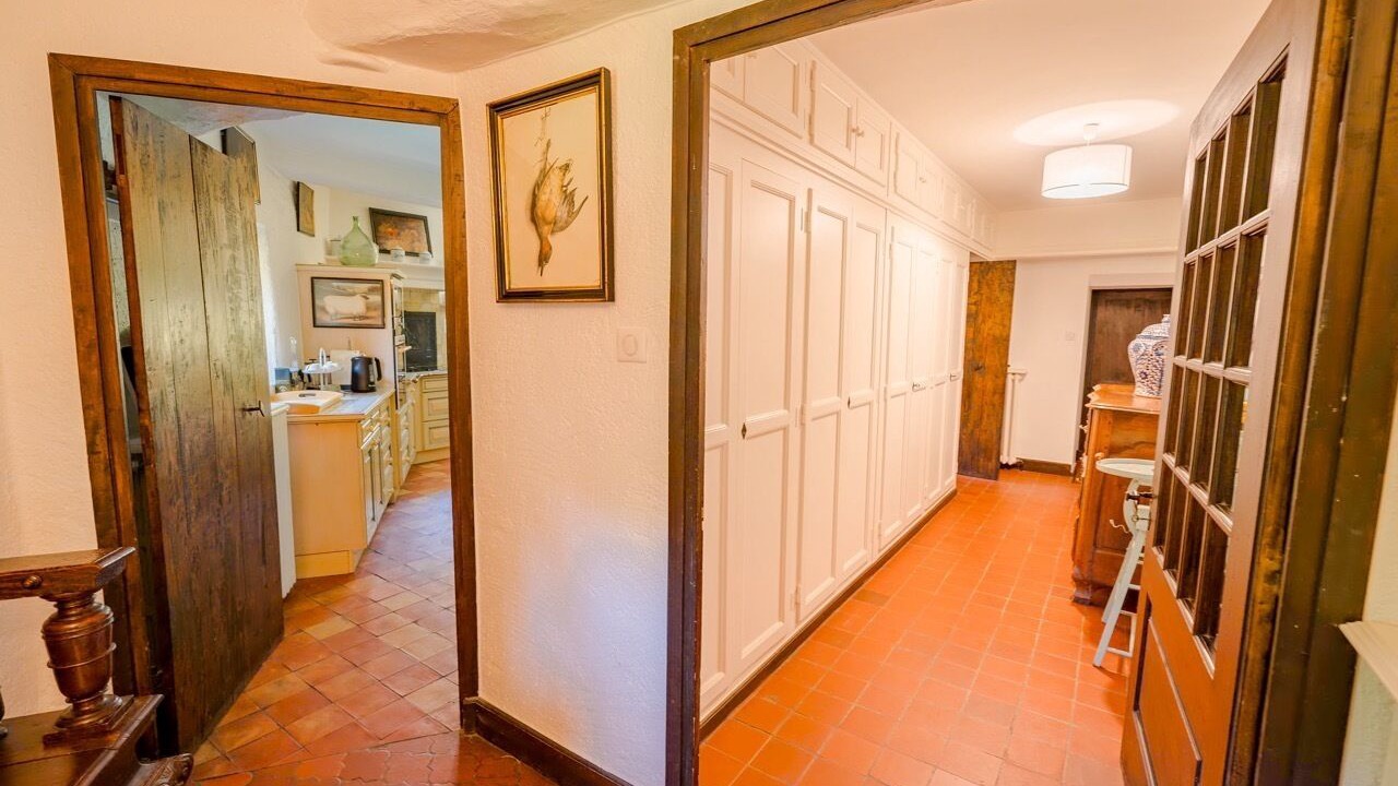 Photo of Others in Succieu