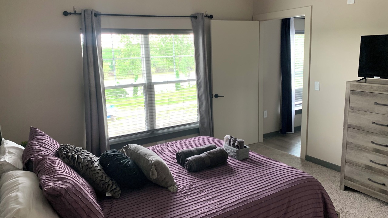 Photo of Bedroom in Pinch District