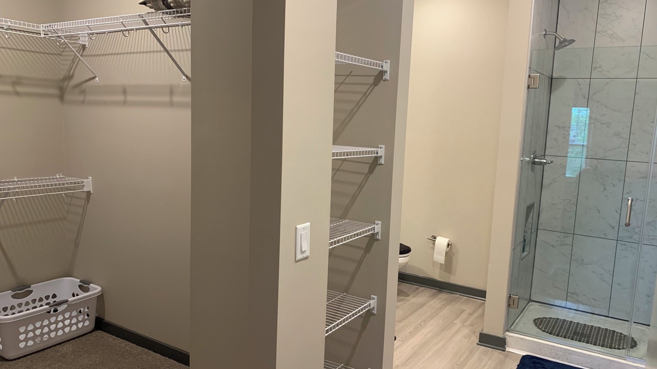 Photo of Bathroom in Pinch District