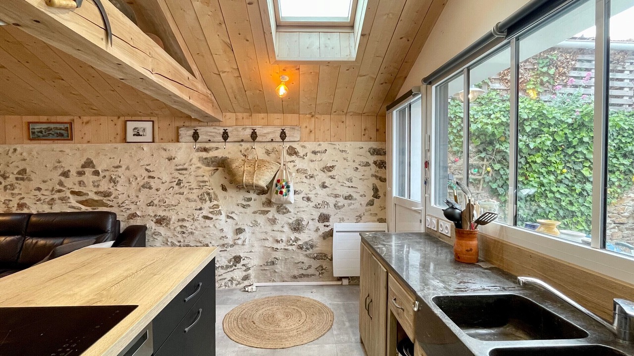 Photo of Kitchen in Brem Sur Mer