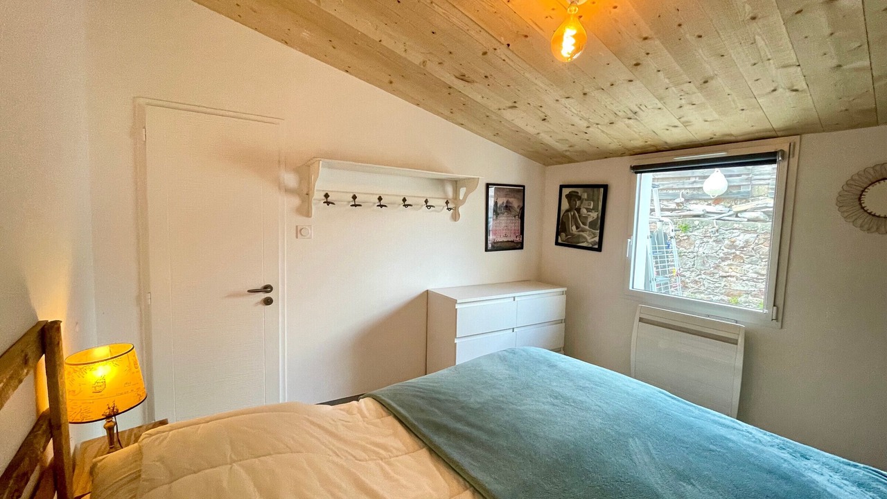 Photo of Bedroom in Brem Sur Mer
