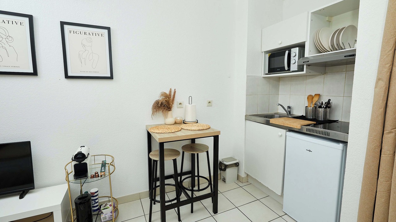 Photo of Kitchen in Hopitaux-Facultes