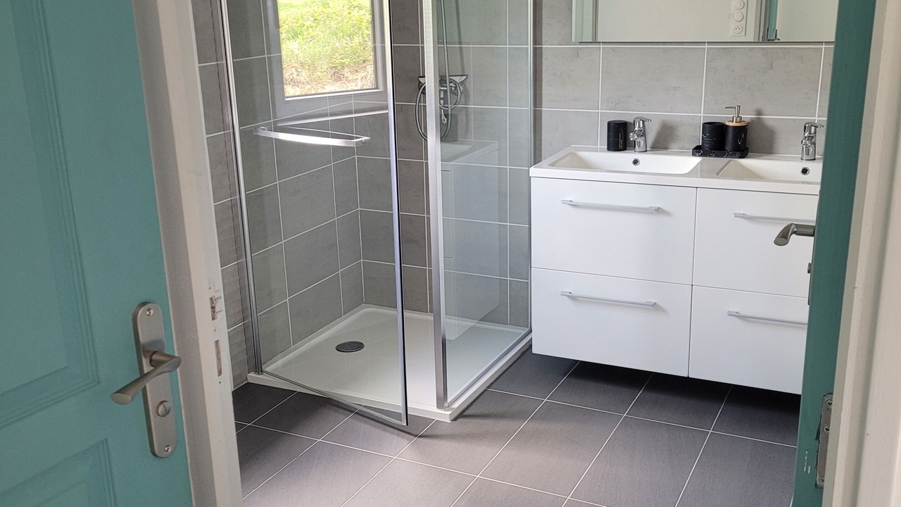 Photo of Bathroom in Lanrivain