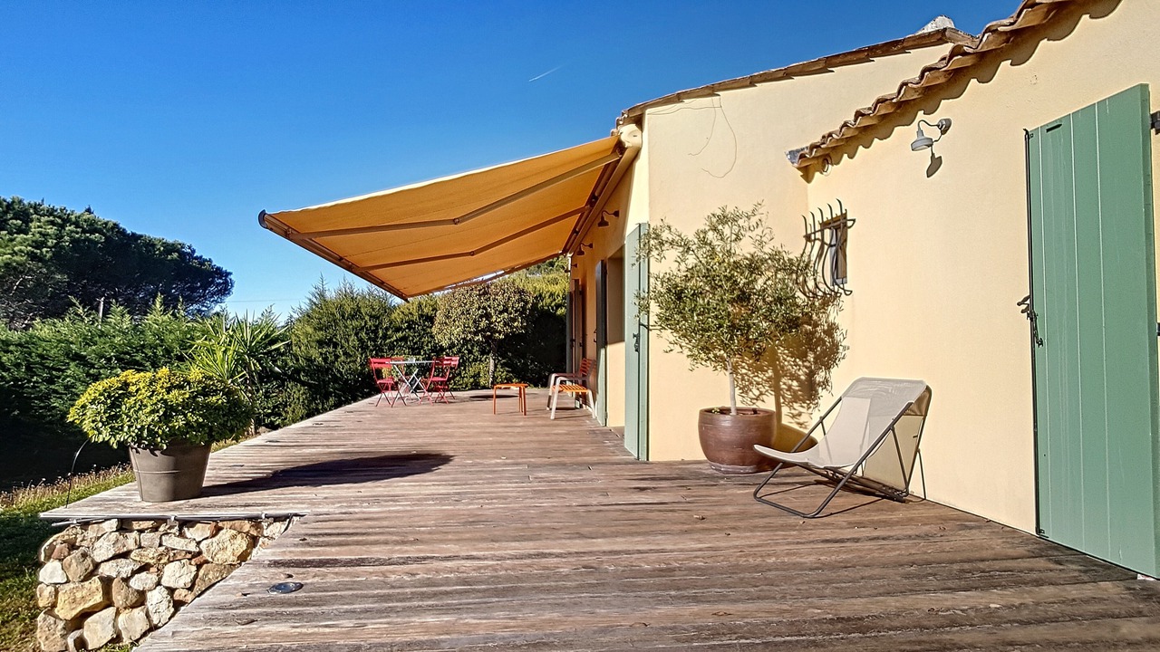 Photo of Patio Balcony in Saint-Jacques