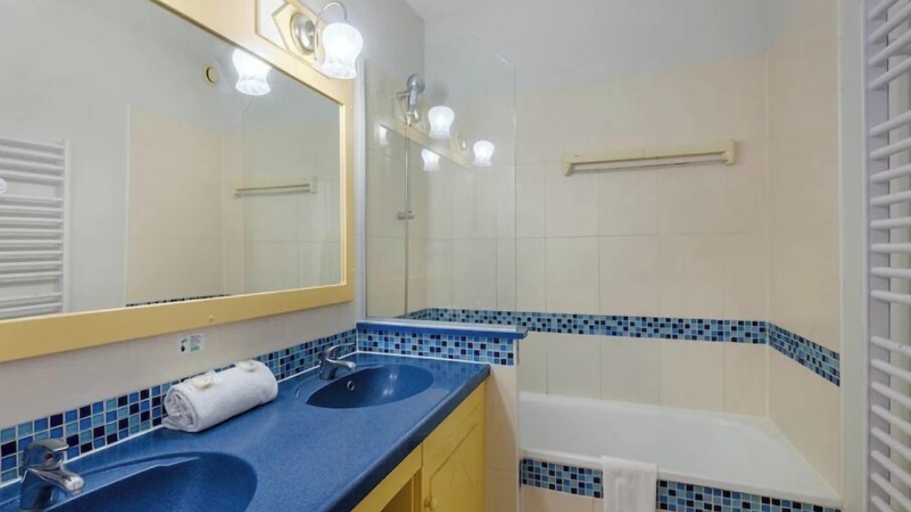 Photo of Bathroom in Saint-Laurent-du-Var