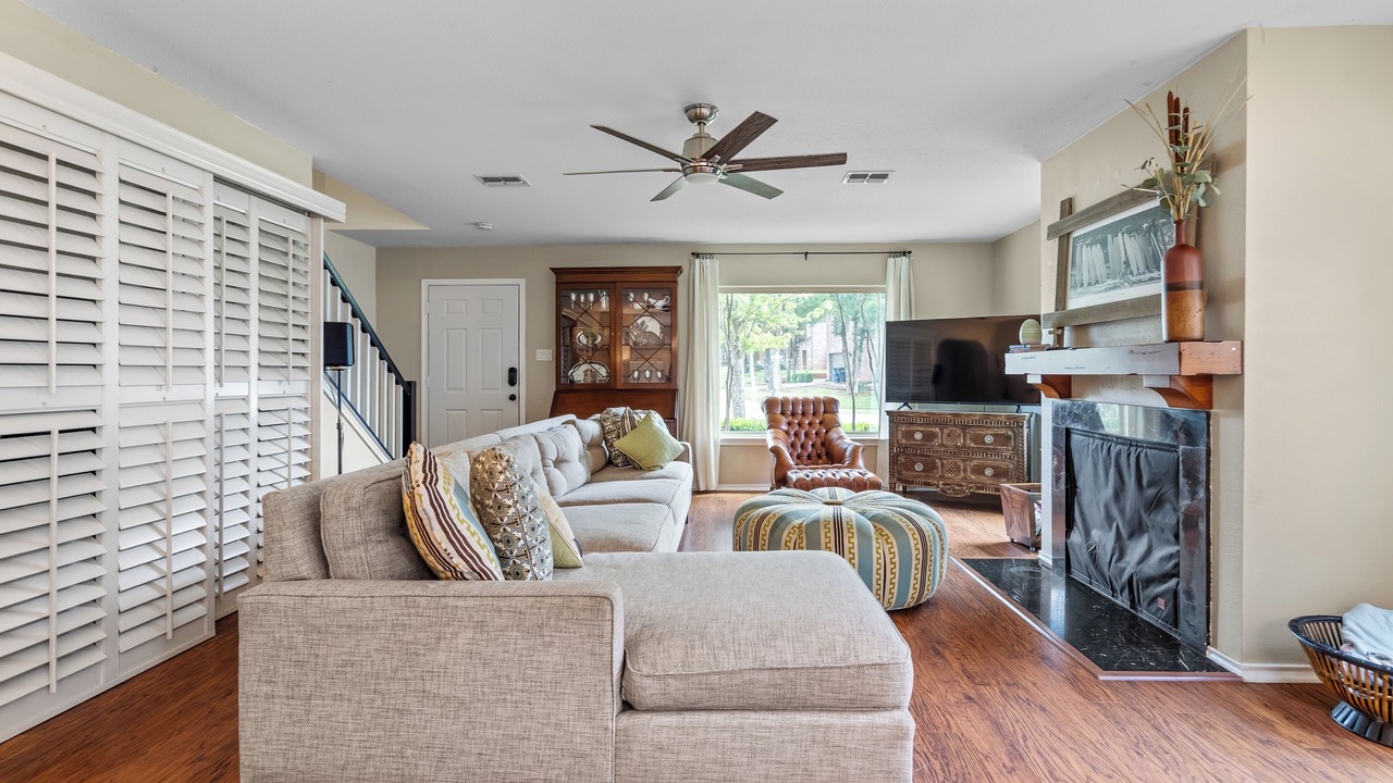 Photo of Livingroom in Corinth