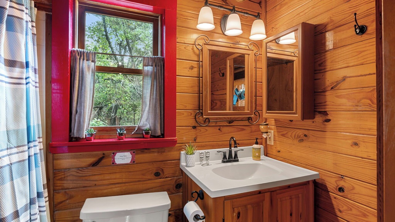 Photo of Bathroom in San Marcos