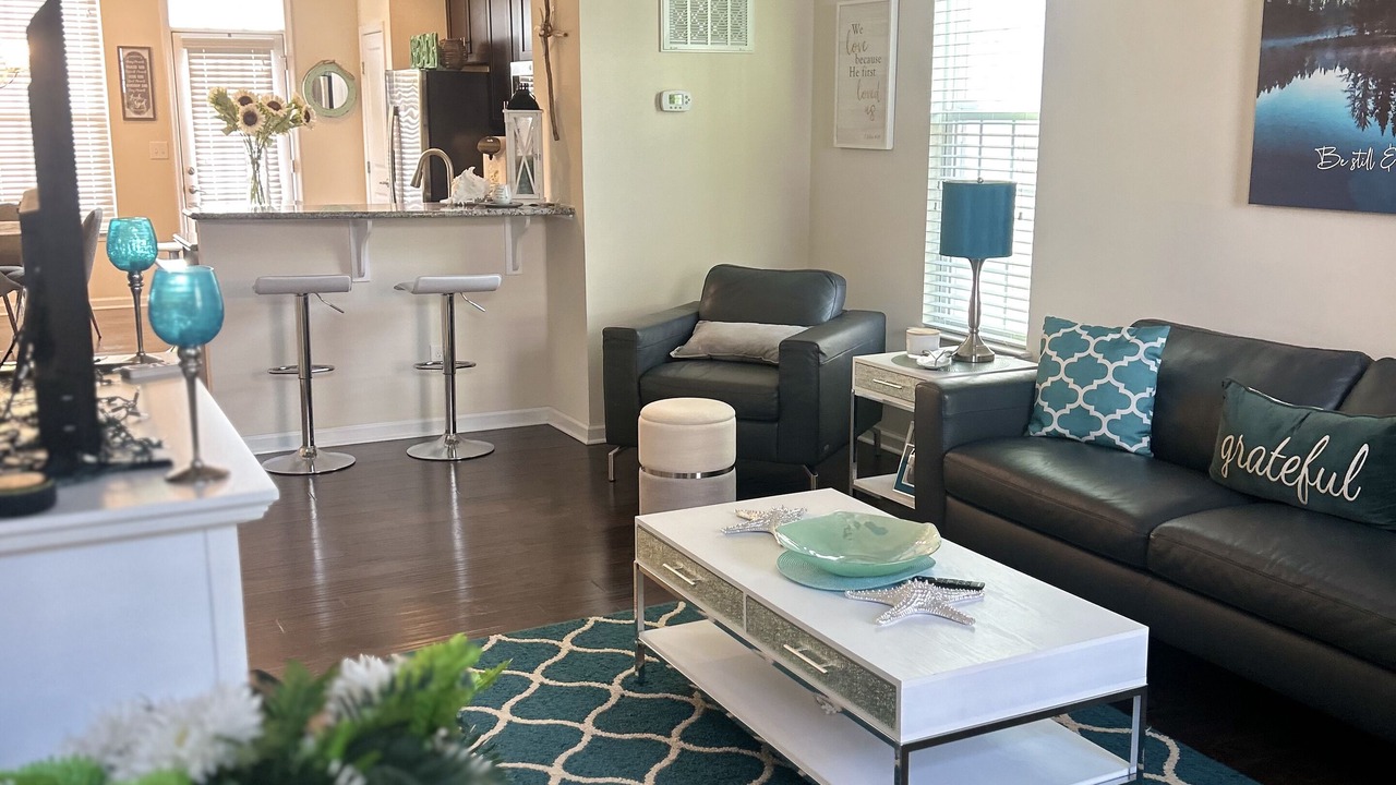 Photo of Livingroom in Huntersville