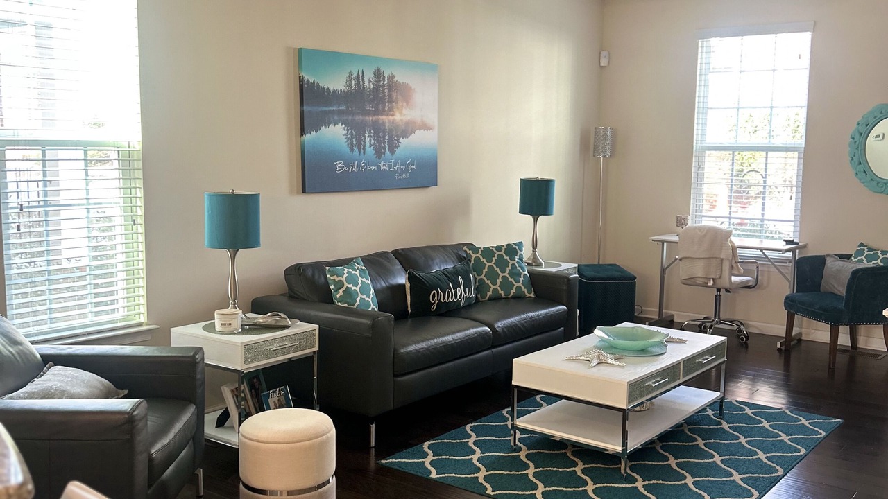 Photo of Livingroom in Huntersville