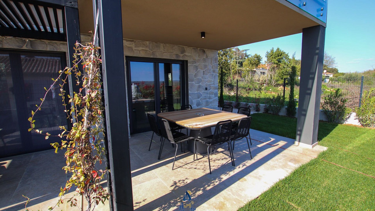 Photo of Outdoor in Frata
