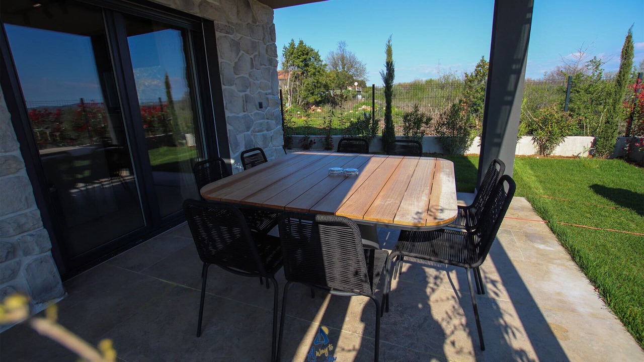 Photo of Outdoor in Frata