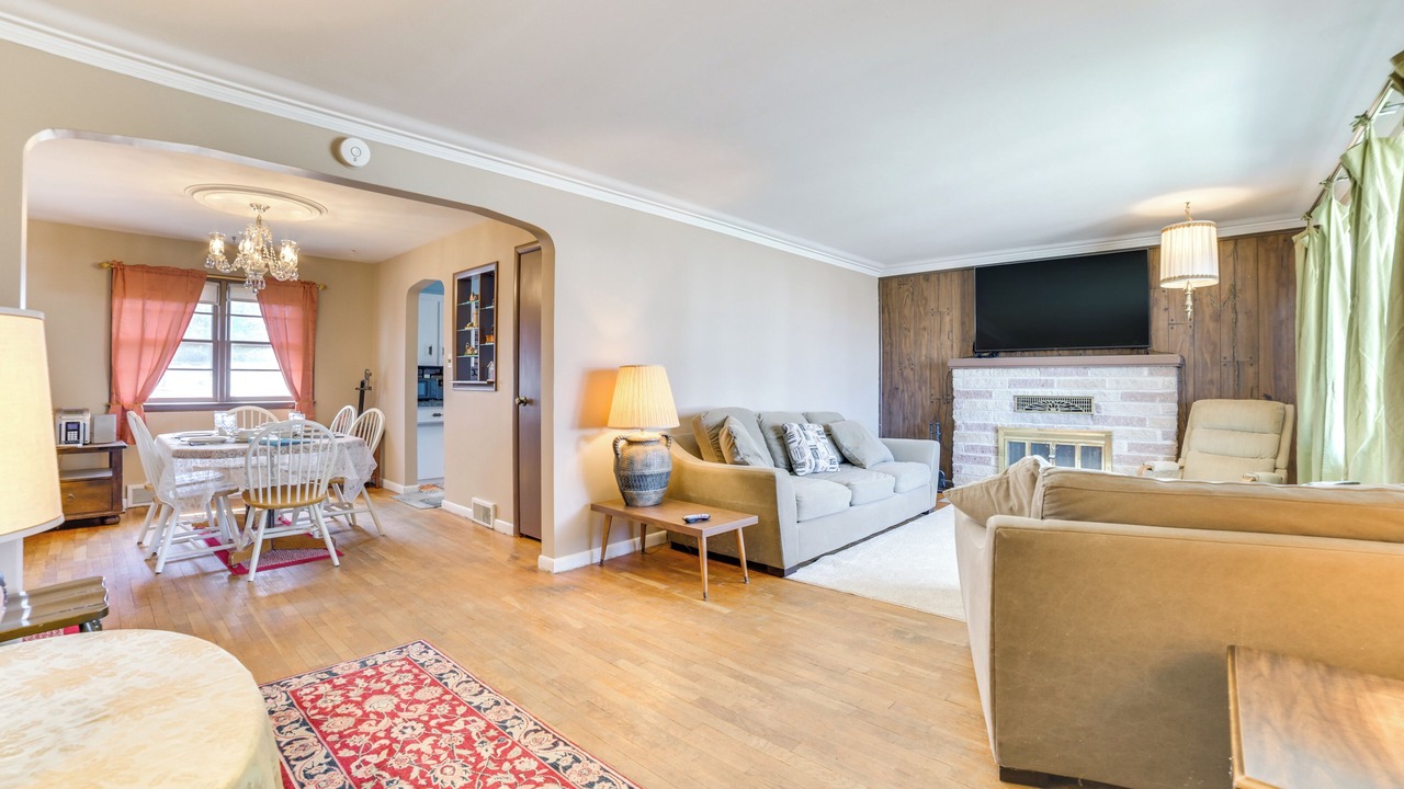 Photo of Livingroom in Alpena