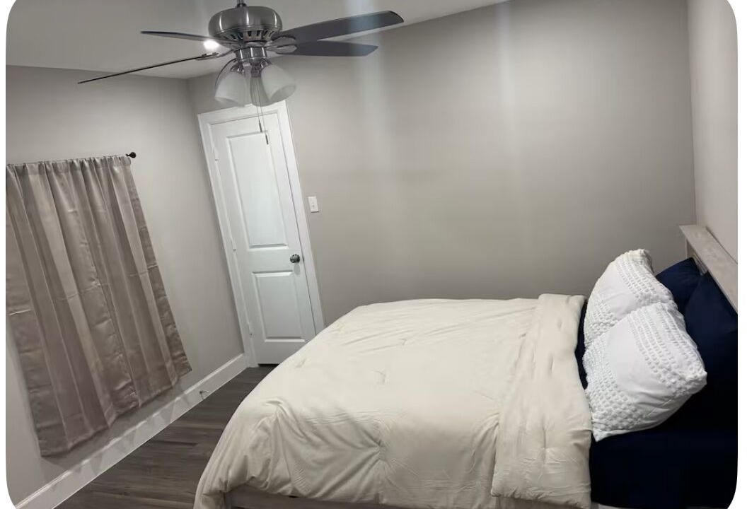 Photo of Bedroom in Clute