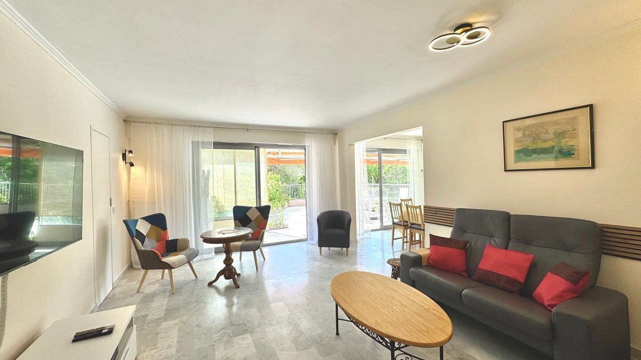Photo of Livingroom in Estanove