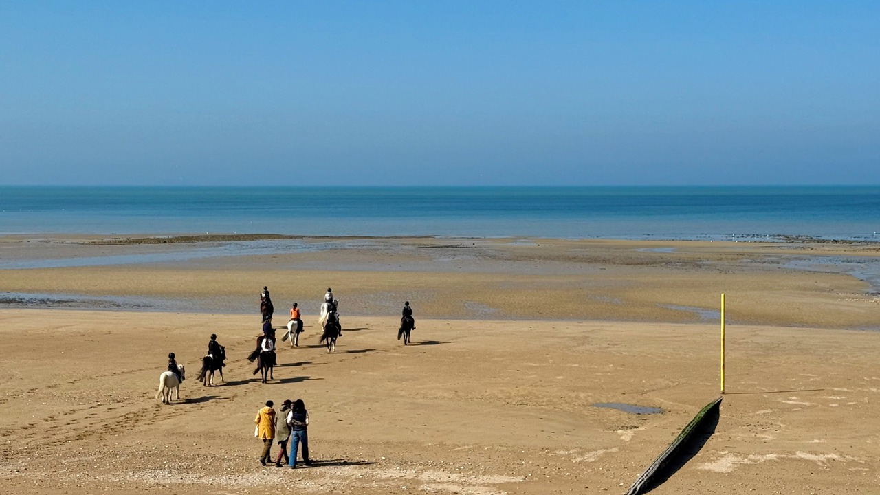 Photo of Others in Bernieres-sur-Mer