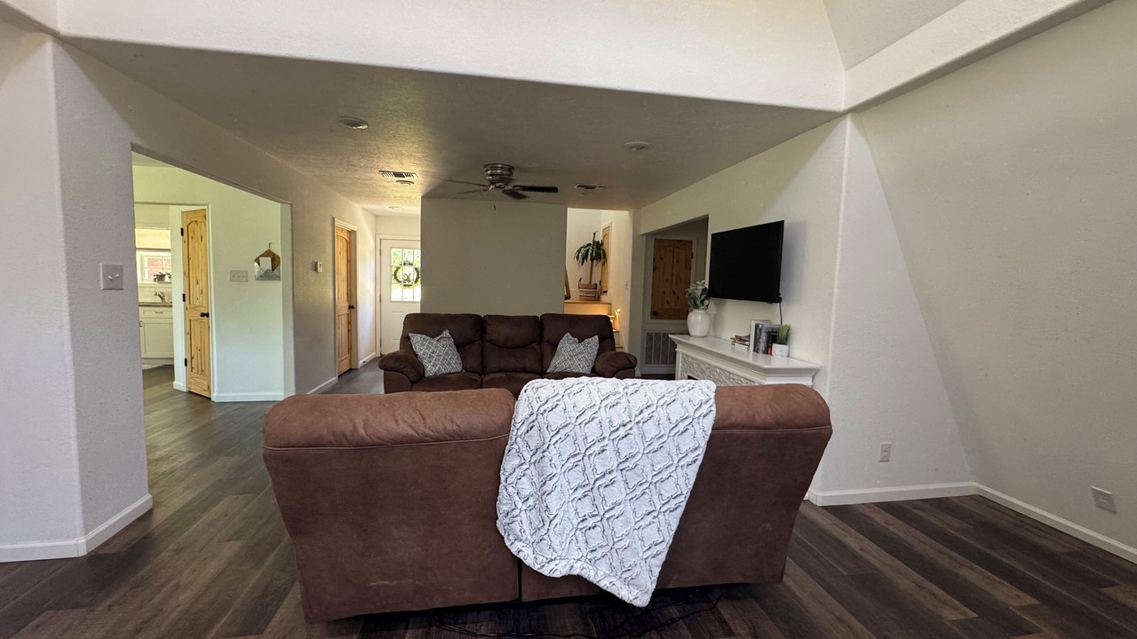 Photo of Livingroom in Franklin