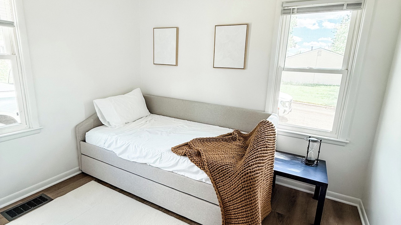 Photo of Bedroom in Newton