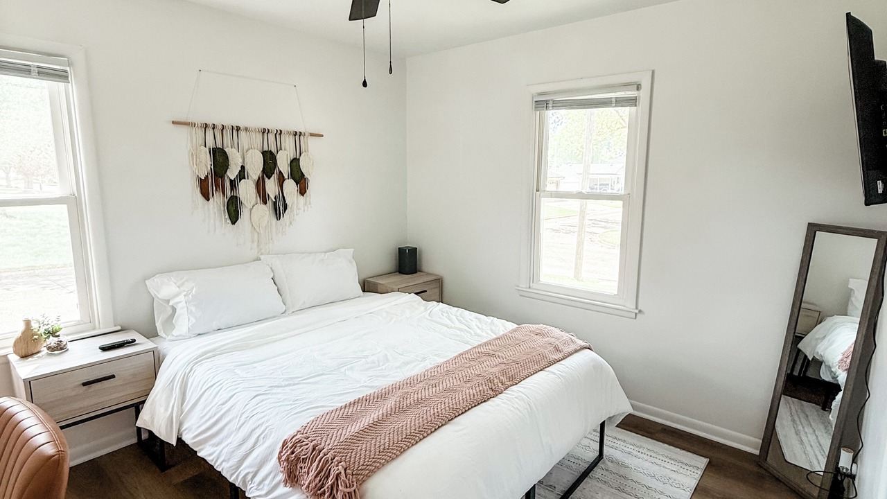 Photo of Bedroom in Newton