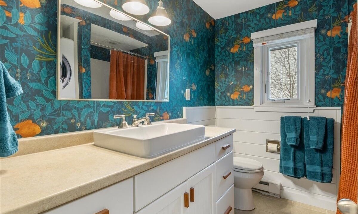 Photo of Bathroom in Ocean Park