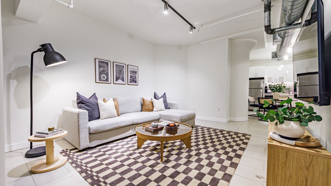 Photo of Livingroom in Historic Core