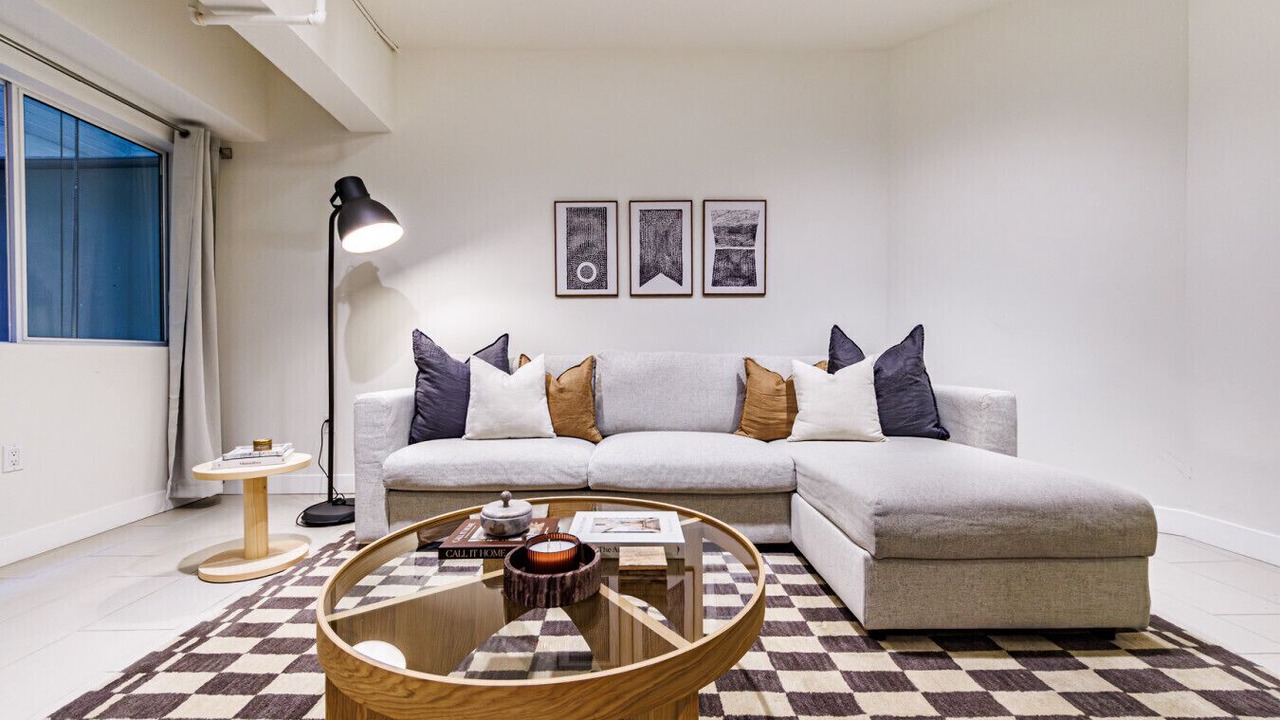 Photo of Livingroom in Historic Core