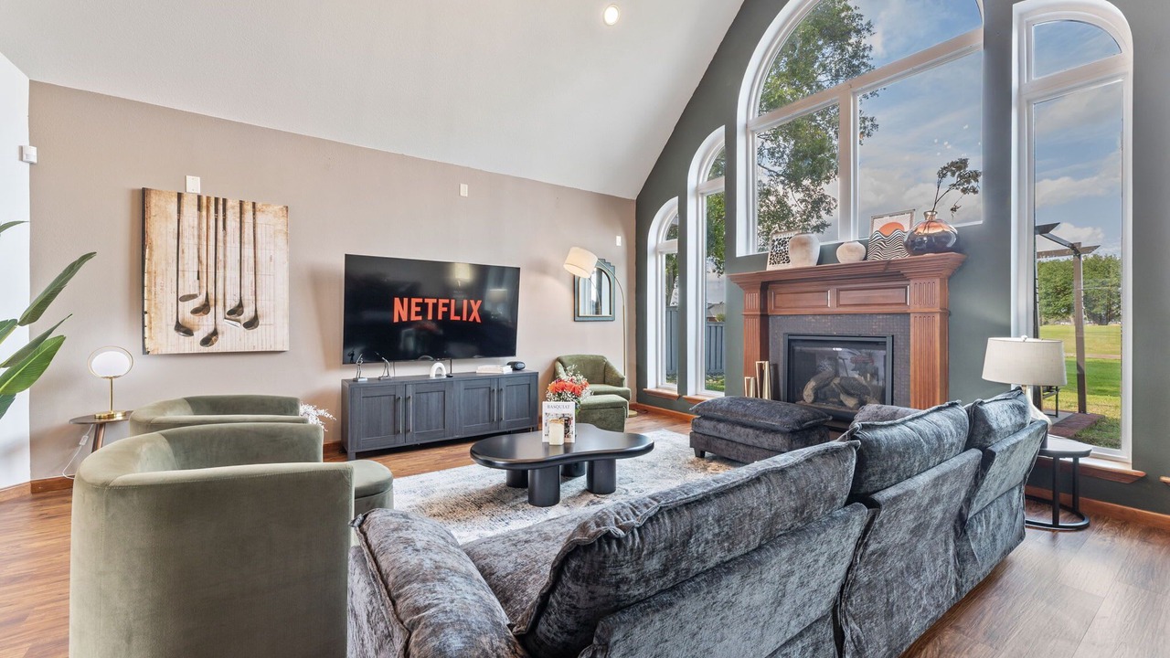 Photo of Livingroom in Lakeview  Jefferson County