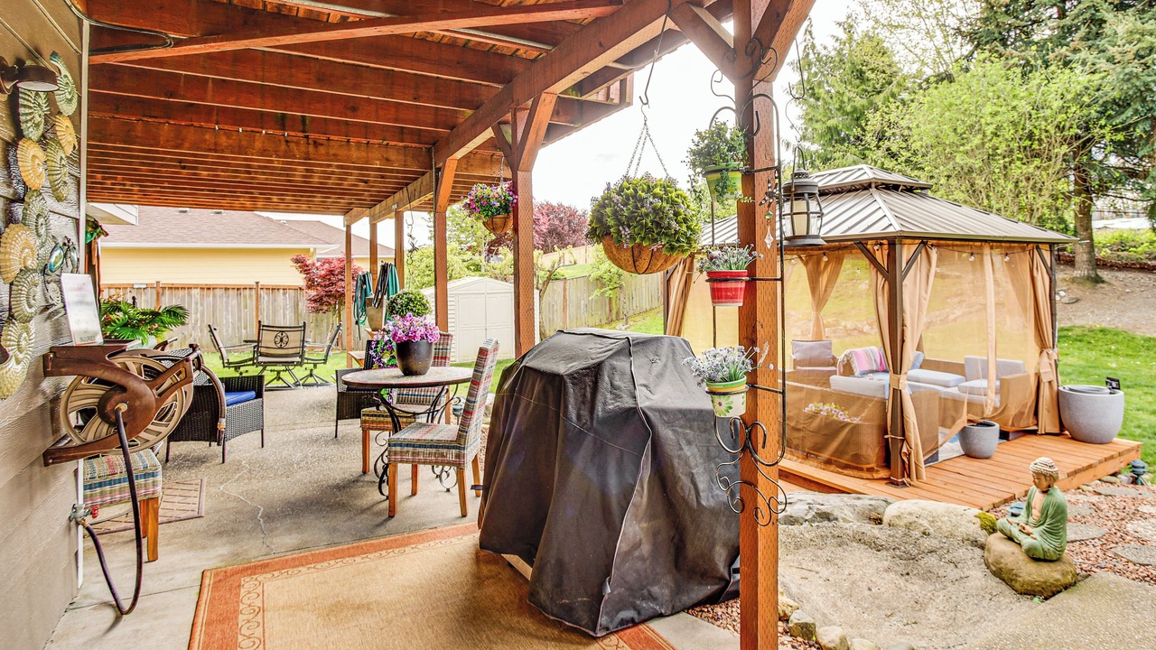 Photo of Others in Graham