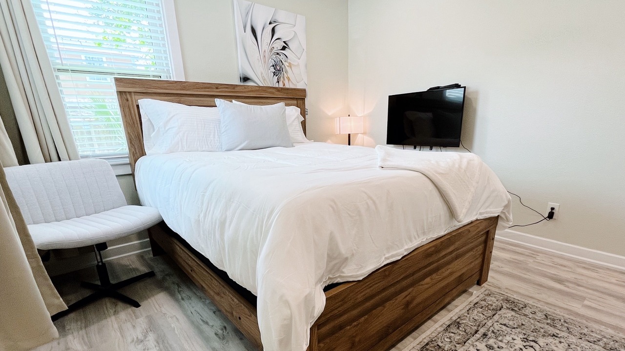 Photo of Bedroom in Kenner - Louis Armstrong International Airport