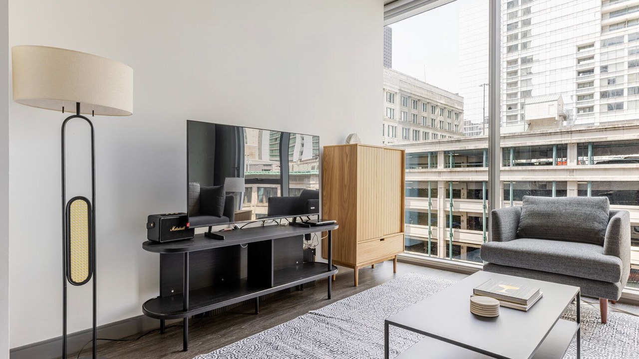 Photo of Livingroom in Downtown Chicago