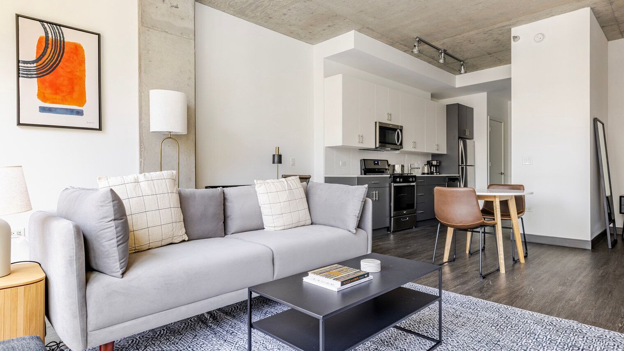 Photo of Livingroom in Downtown Chicago