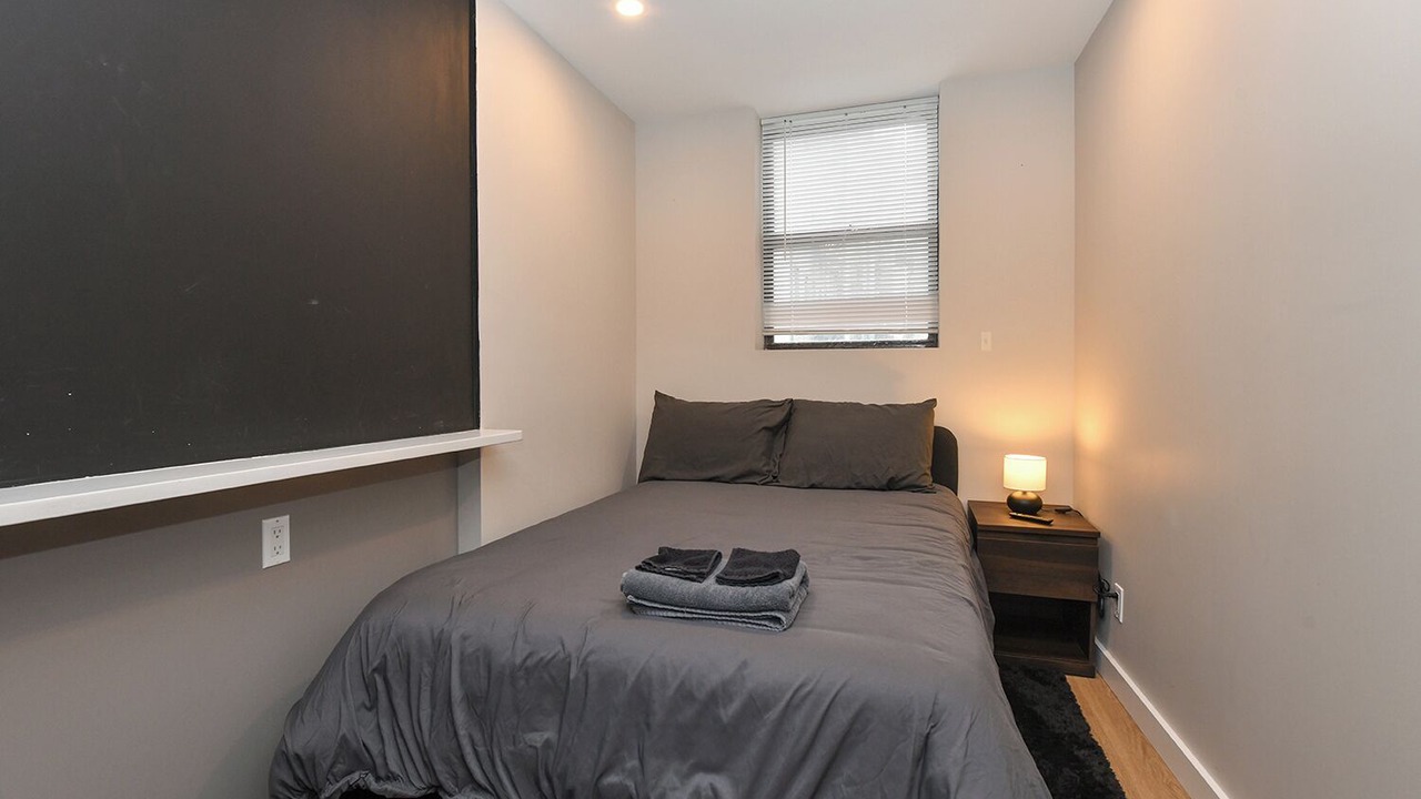 Photo of Bedroom in Bowery