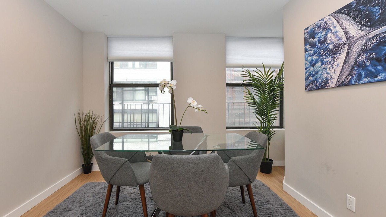 Photo of Others in Bowery