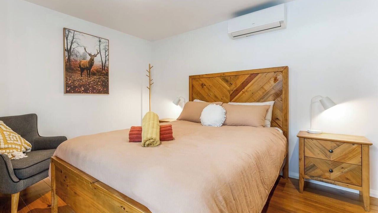 Photo of Others in Bridgewater on Loddon