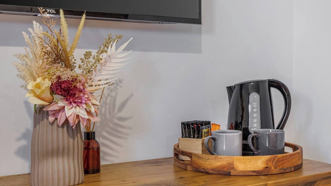 Photo of Others in Bridgewater on Loddon