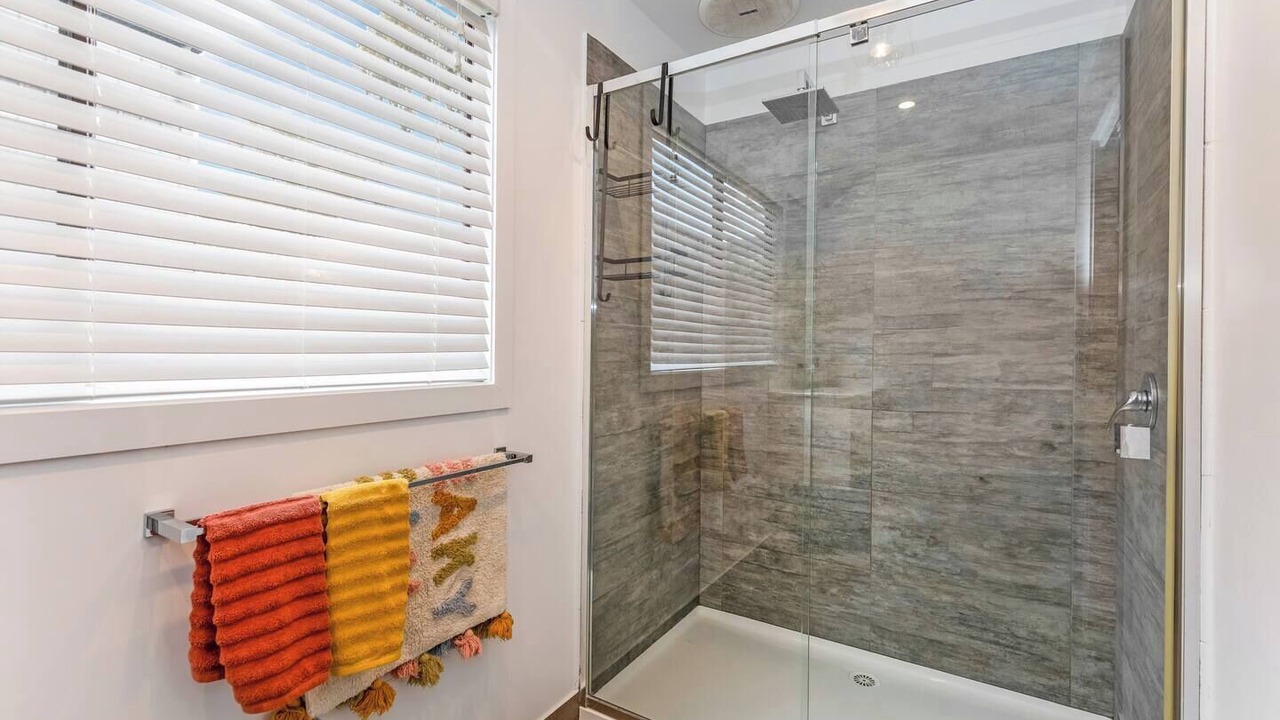 Photo of Others in Bridgewater on Loddon