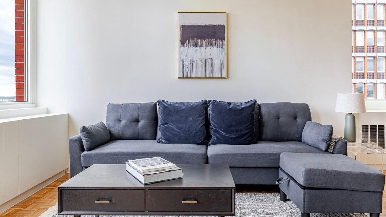 Photo of Livingroom in Prudential - St. Botolph