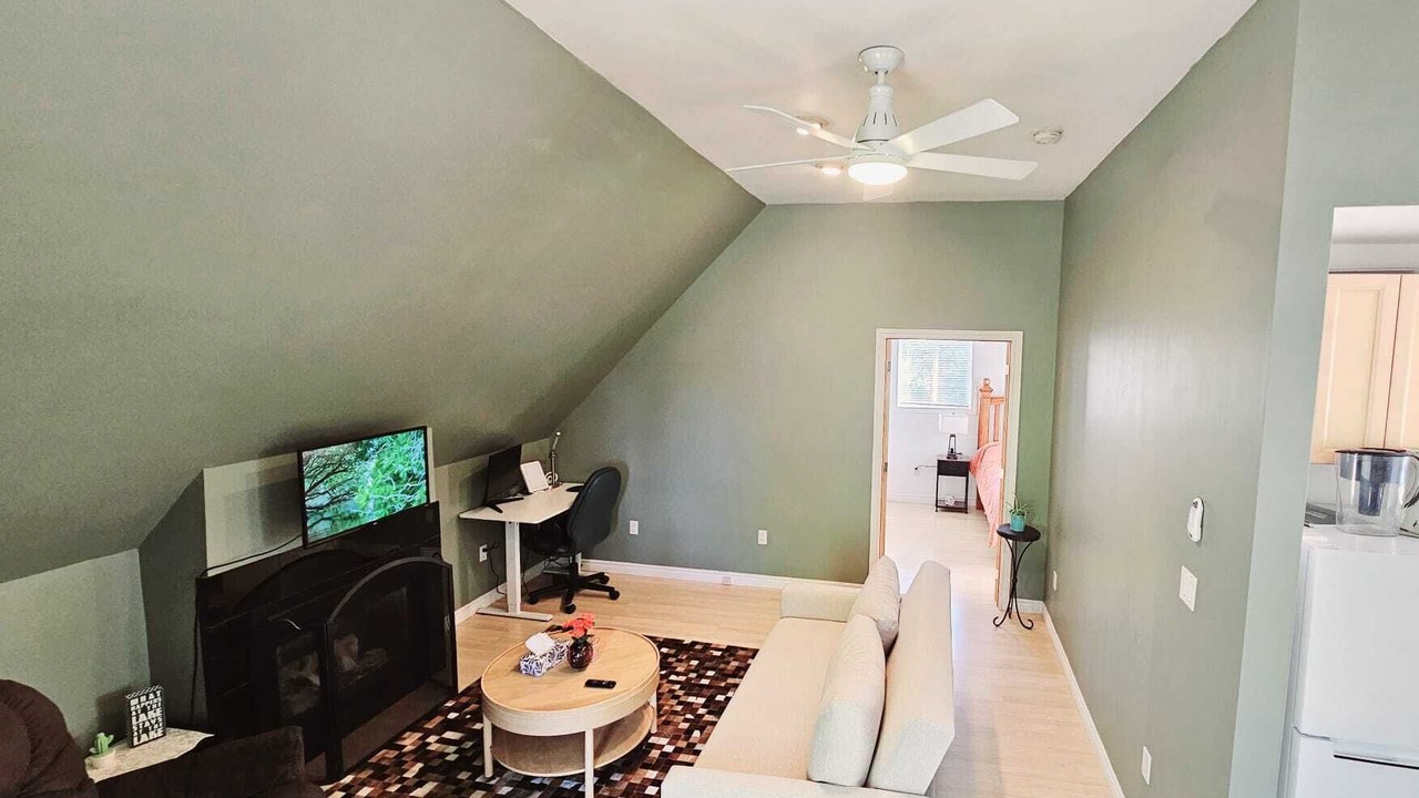 Photo of Livingroom in Amherstburg