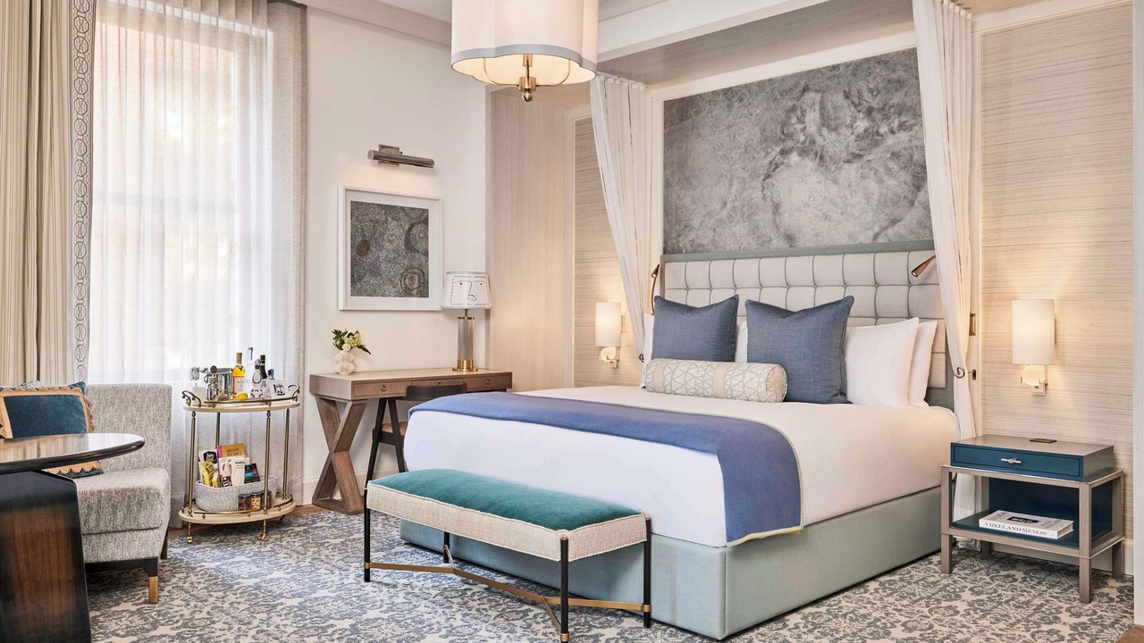 Photo of Others in Financial District