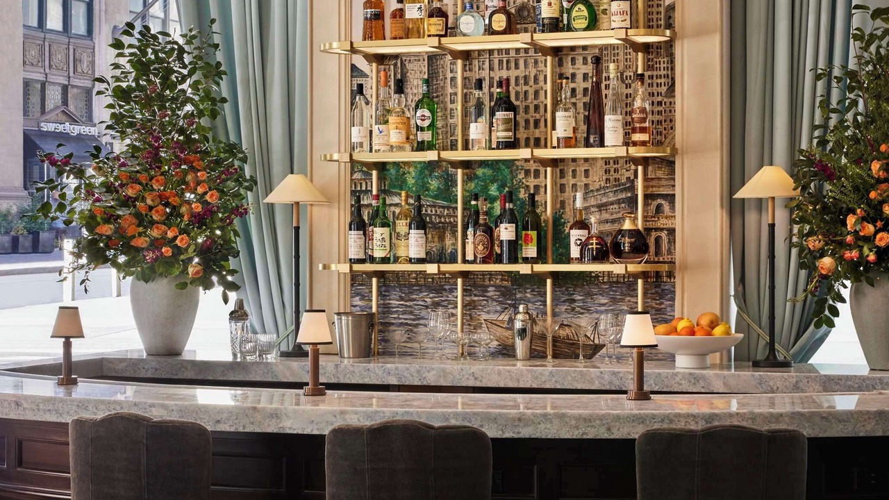 Photo of Others in Financial District